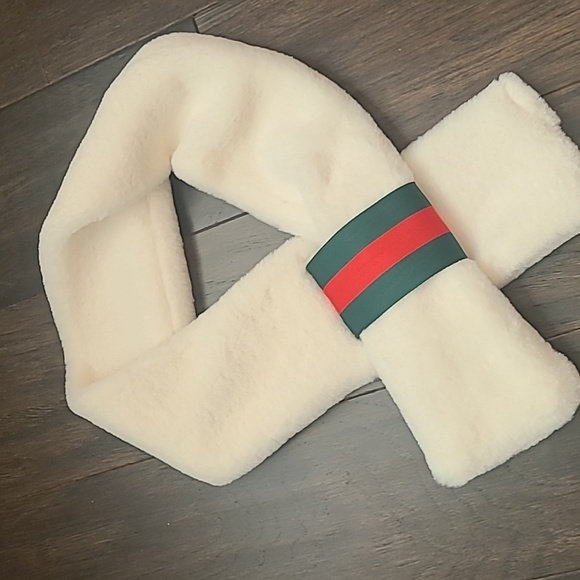 Faux fur collar scarf - Picture 2 of 3